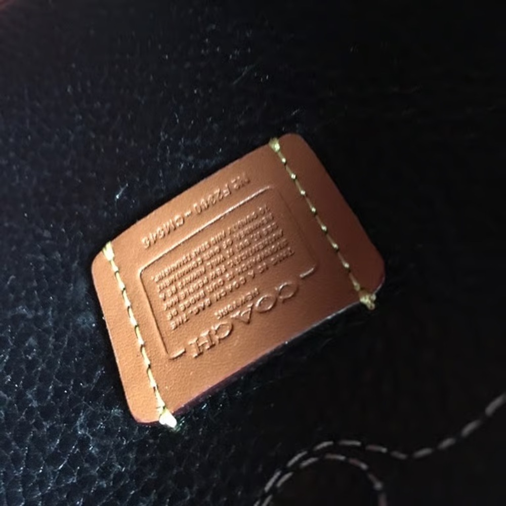 Coach Black Lana 23 Leather Hobo Bag with Gold Hardware - Picture 8 of 9